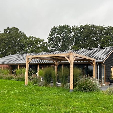 't Heidepaleis Bed and Breakfast Garderen Buitenkant foto